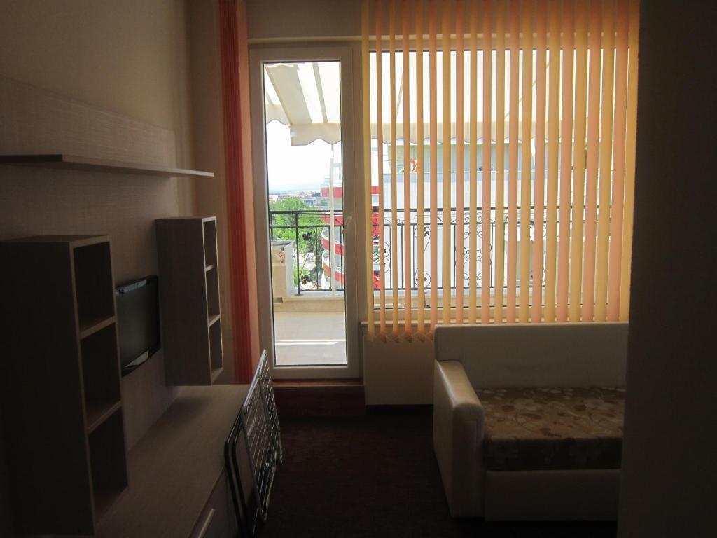 St. George Apartments Neszebar Szoba fotó